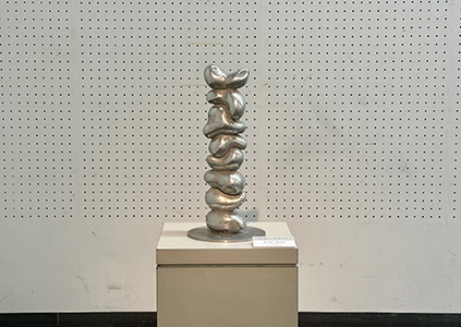 現代美術展会場