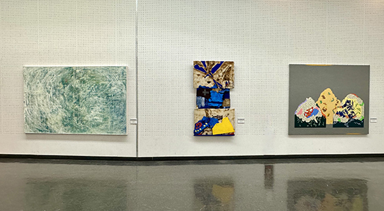 現代美術展会場