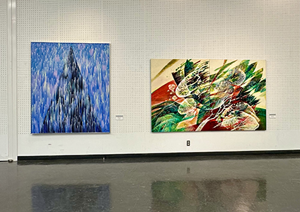 現代美術展会場