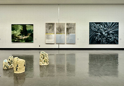 現代美術展会場