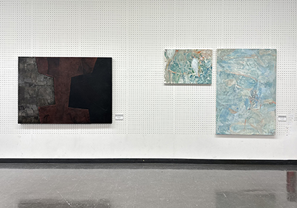 現代美術展会場